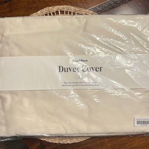 Brooklinen Duvet Cover NWT